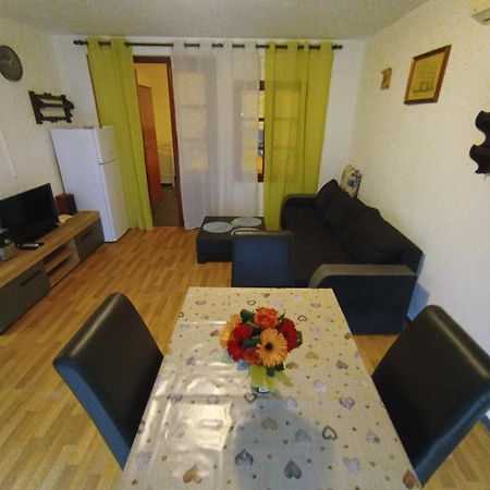 Apartments Villa Marta - Begovic Kotor Luaran gambar