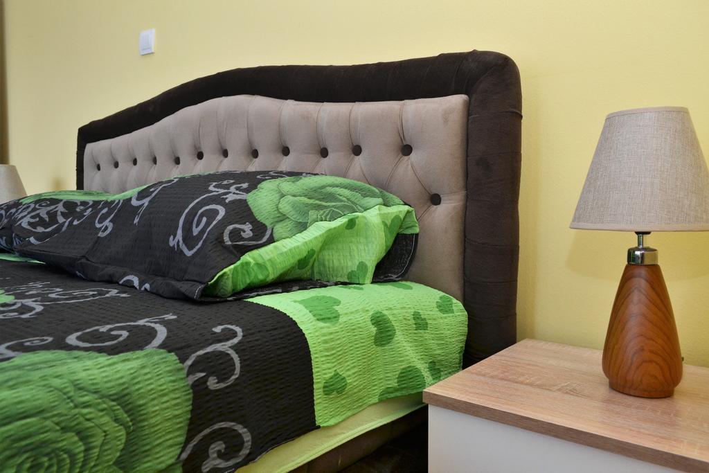 Apartments Villa Marta - Begovic Kotor Luaran gambar
