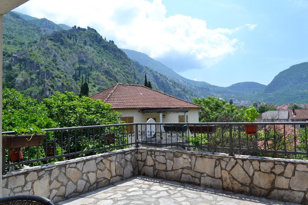 Apartments Villa Marta - Begovic Kotor Luaran gambar